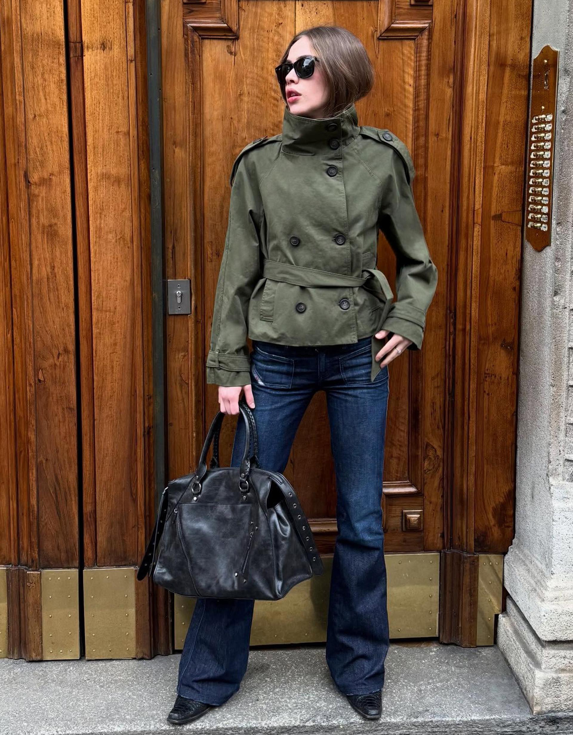 Jennifer Spring Trenchcoat