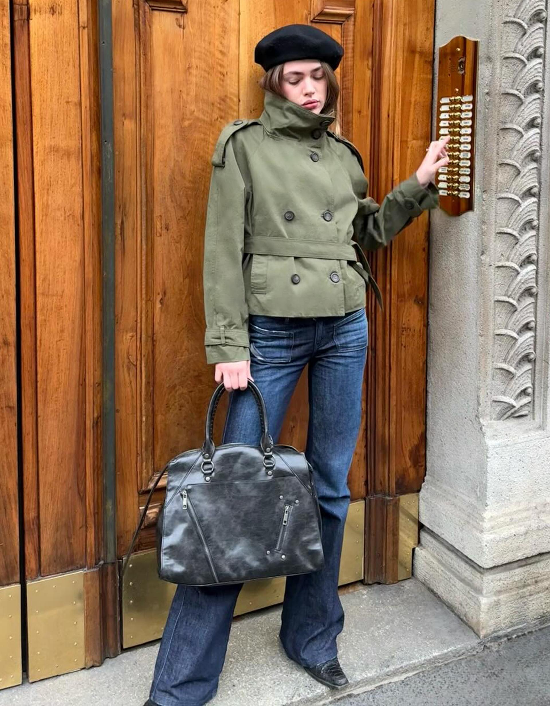 Jennifer Spring Trenchcoat