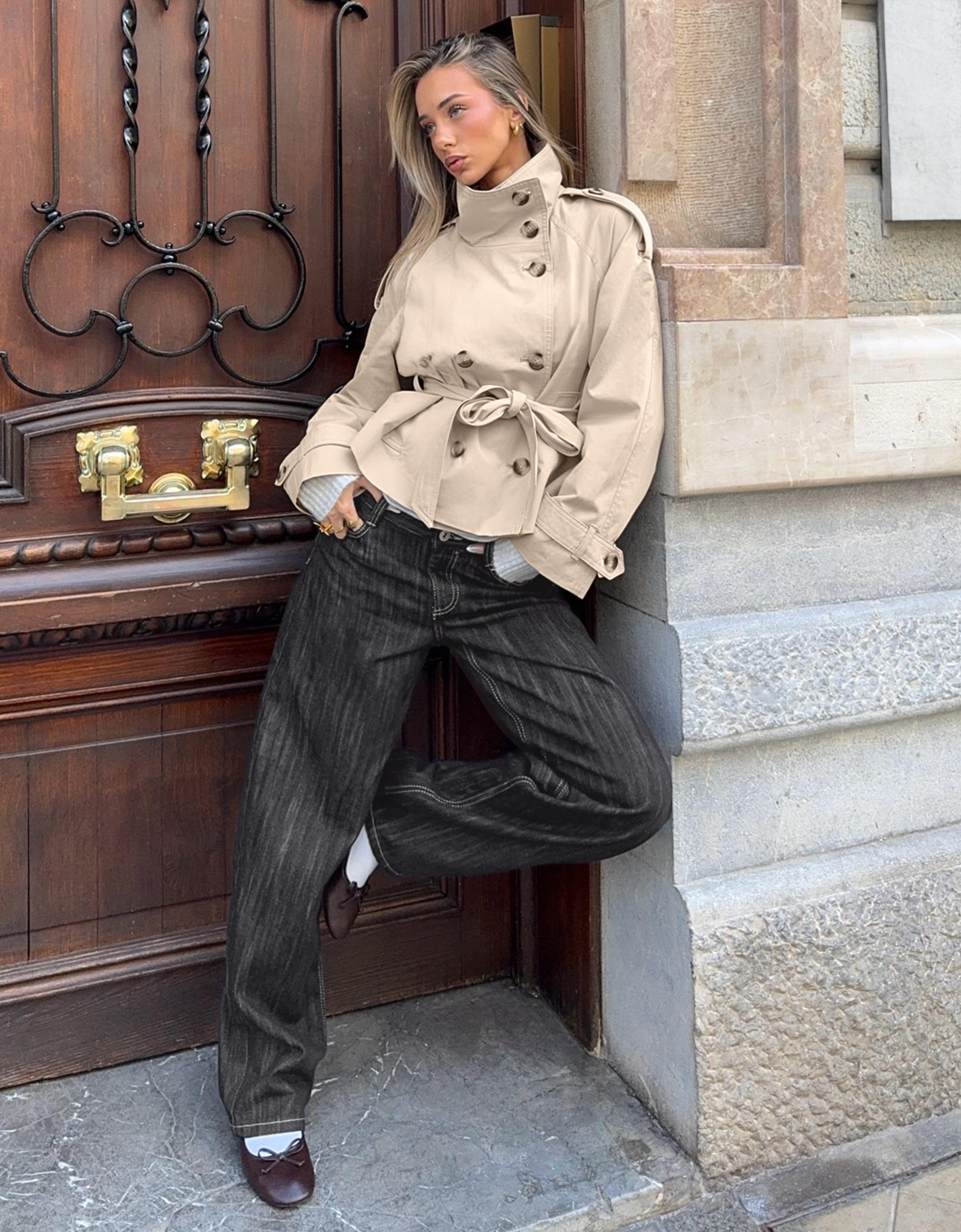 Jennifer Spring Trenchcoat